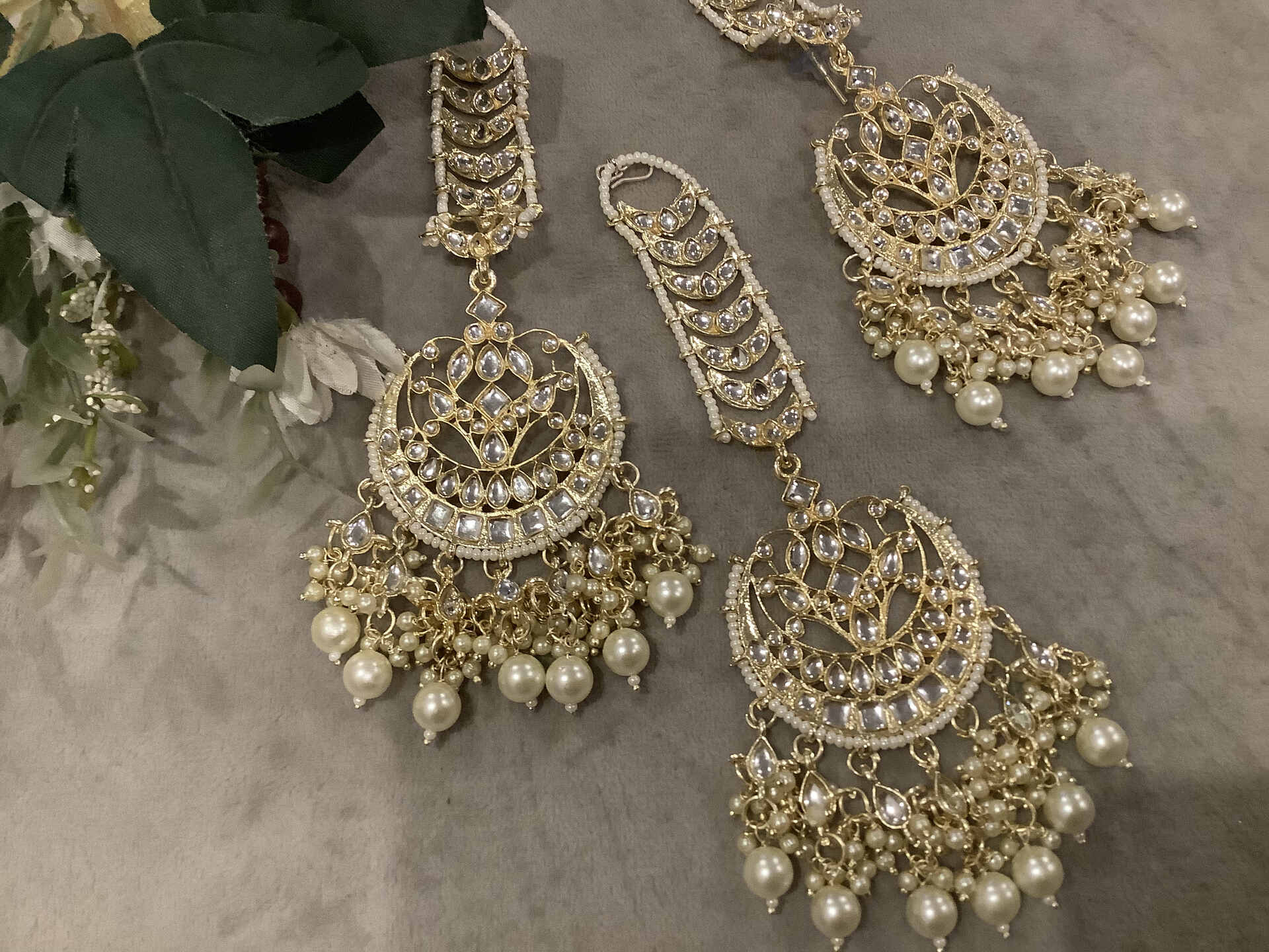 Nara Polki Maangtikka